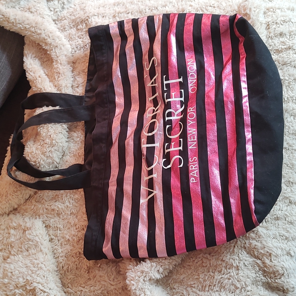 Victoria's secret tote